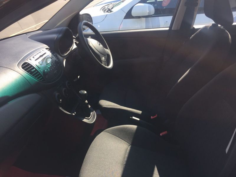 2013 Hyundai i10 1.2 Classic 5dr image 8