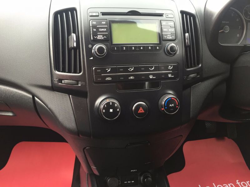 2009 Hyundai i30 1.4 Comfort 5dr image 9
