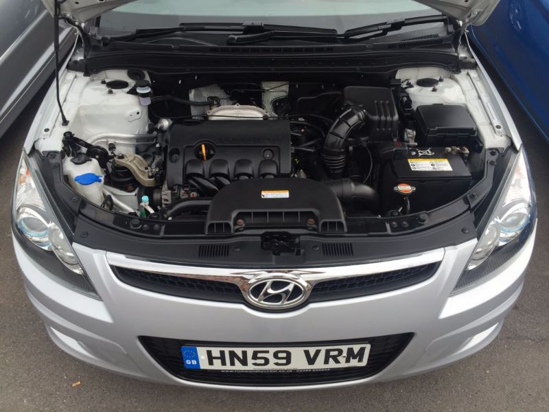 2009 Hyundai i30 1.4 Comfort 5dr image 10