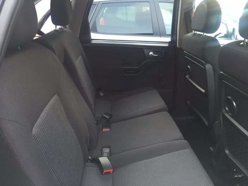 2010 Vauxhall Meriva 1.4i 16V Active 5dr image 6