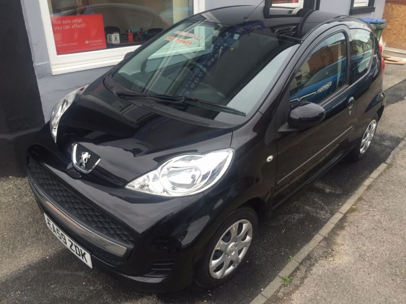 2009 Peugeot 107 1.0 Urban 3dr image 1