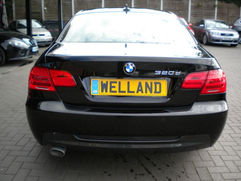 2010 BMW 3 Series 2.0 320d M Sport 2dr image 4