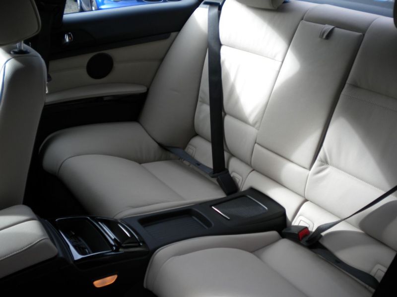 2010 BMW 3 Series 2.0 320d M Sport 2dr image 8