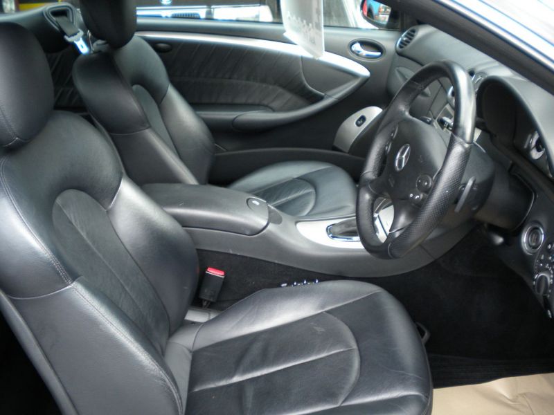 2009 Mercedes-Benz CLK 2.1 220 CDi Sport 2dr image 6