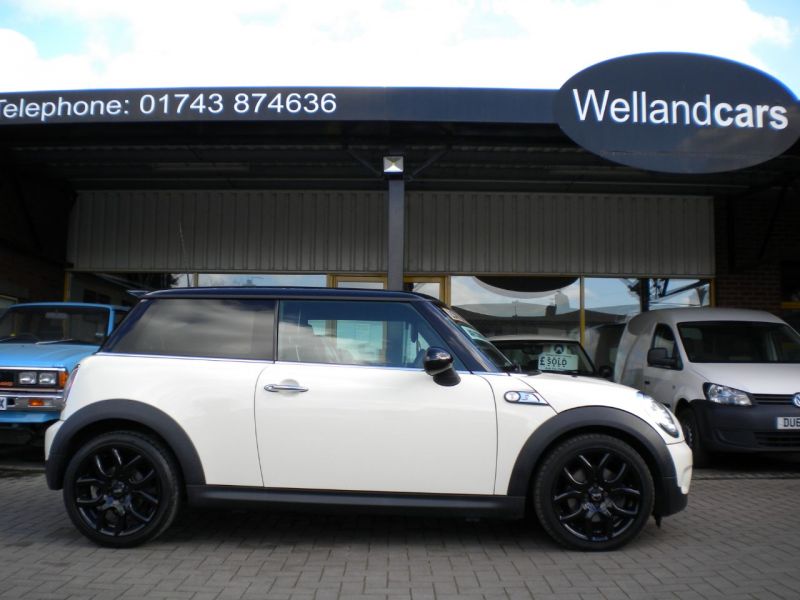 2008 Mini Hatchback 1.6T Cooper S 3dr image 1