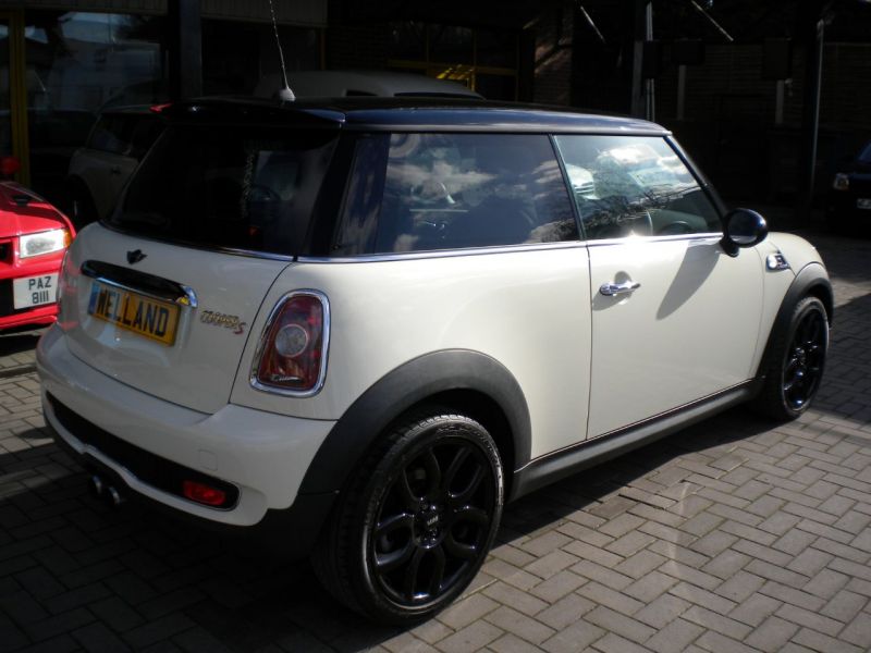 2008 Mini Hatchback 1.6T Cooper S 3dr image 5