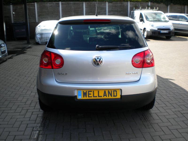 2009 Volkswagen Golf 2.0 GT Sport TDI 3dr image 4