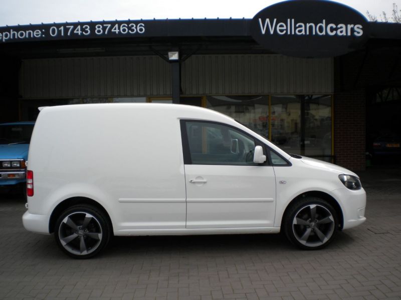 2012 Volkswagen Caddy 1.6 TDI image 1