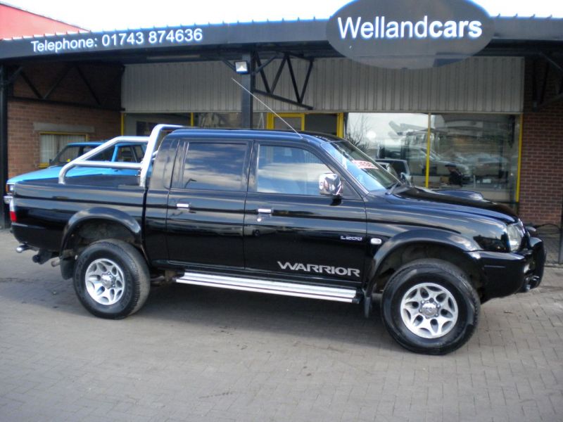 2004 Mitsubishi L200 2.5 Double Cab TD Warrior LTD 4WD image 1