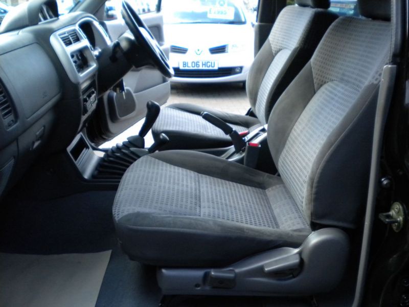 2004 Mitsubishi L200 2.5 Double Cab TD Warrior LTD 4WD image 7