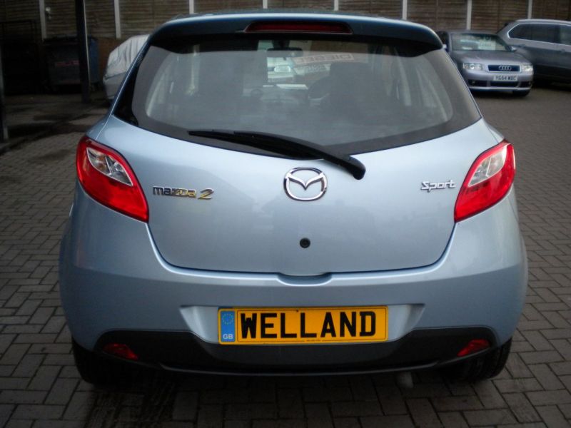 2009 Mazda 2 1.6D Sport 5dr image 4
