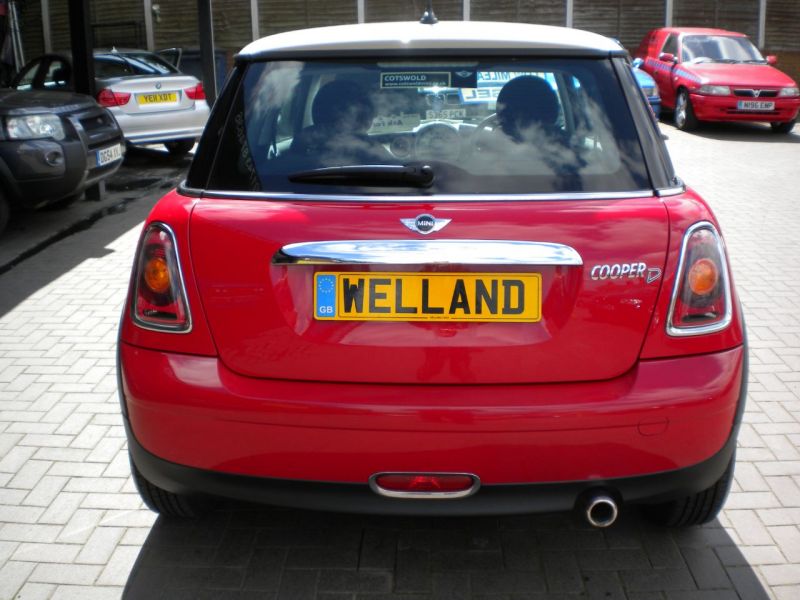 2008 Mini Hatchback 1.6 Cooper Diesel 3dr image 4