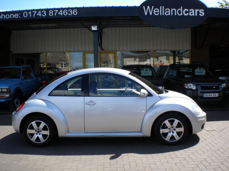 2007 Volkswagen Beetle Facelift 1.6 Luna 3dr image 1
