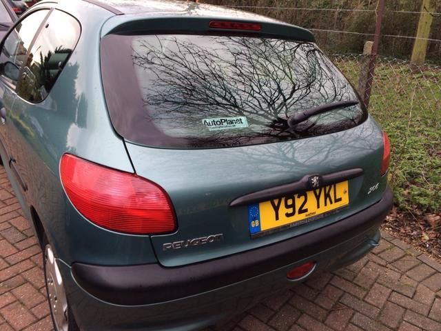 2001 Peugeot 206 1.1 LX image 3