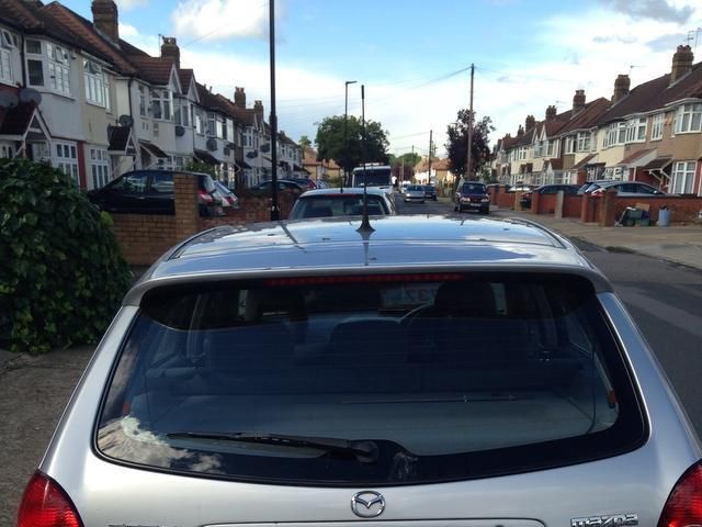 2002 Mazda 323 1.6 GXI image 5