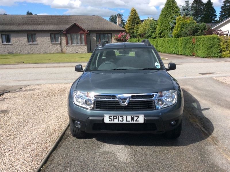 2013 Dacia Duster image 1