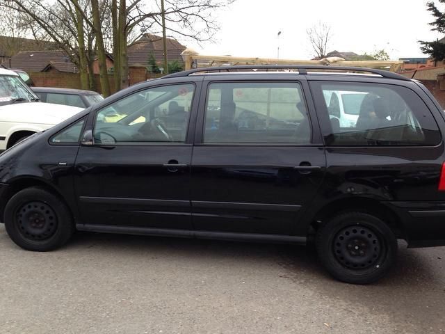 2006 Volkswagen Sharan 1.9 TDI PD S image 2