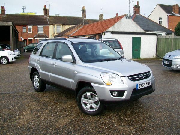 2010 Kia Sportage 2.0 CRDi XS Silver 5dr image 1