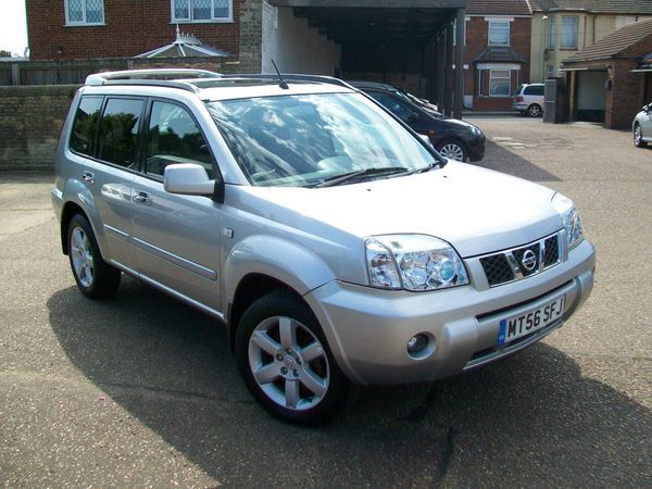 2007 Nissan X-Trail 2.2 dCi 136 Columbia Silver 5dr image 1