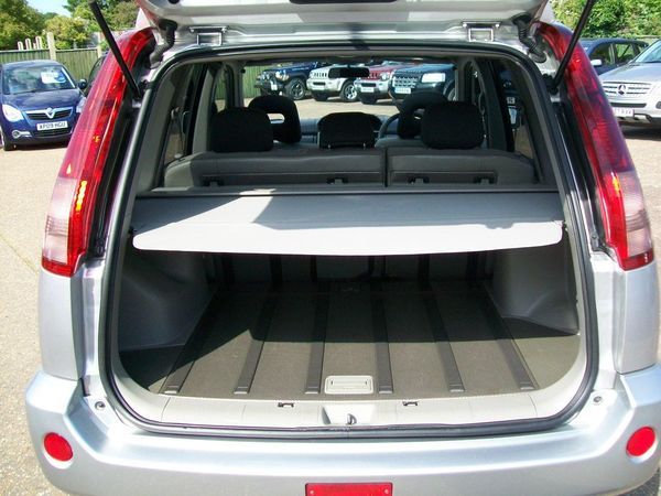 2007 Nissan X-Trail 2.2 dCi 136 Columbia Silver 5dr image 7