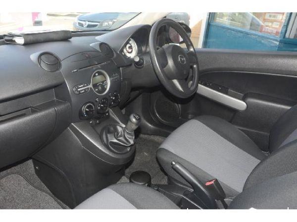 2008 Mazda 2 1.3 TS 3dr image 3