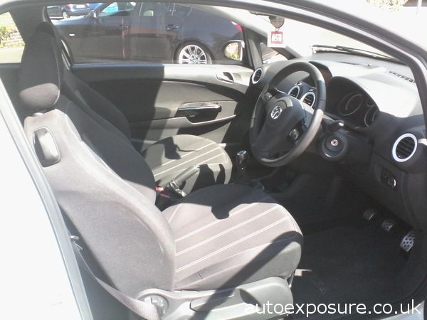 2013 Vauxhall Corsa 1.2i 16V Limited Edition image 5