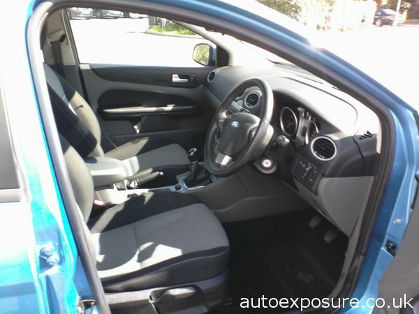 2011 Ford Focus 1.6 Zetec image 5