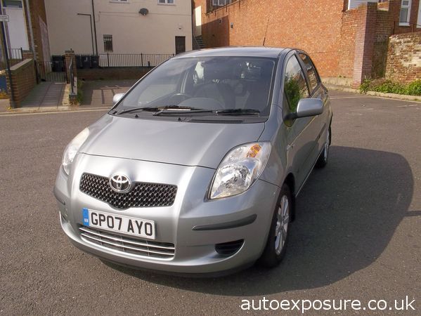 2007 Toyota Yaris 1.4 D-4D T2 Automatic image 2