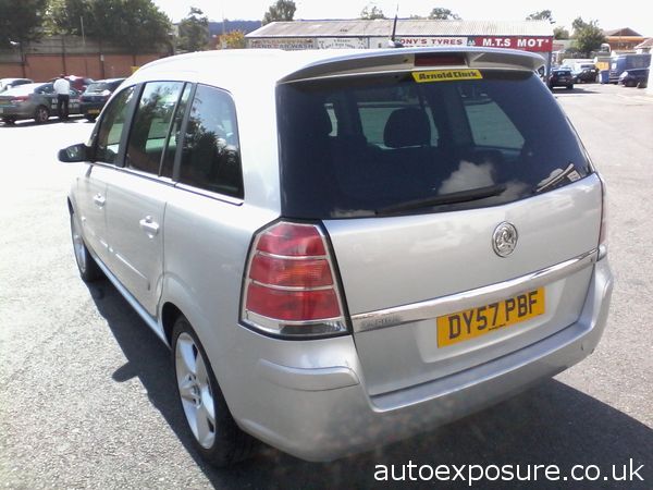 2007 Vauxhall Zafira 1.8i SRi image 3