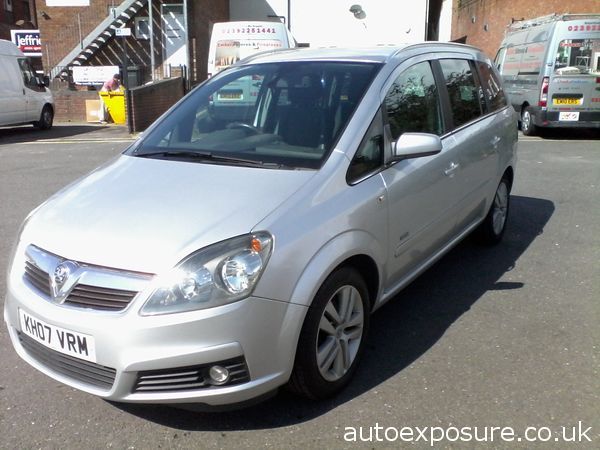 2007 Vauxhall Zafira 1.8i Design image 2