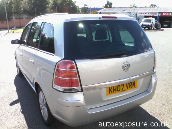 2007 Vauxhall Zafira 1.8i Design image 3