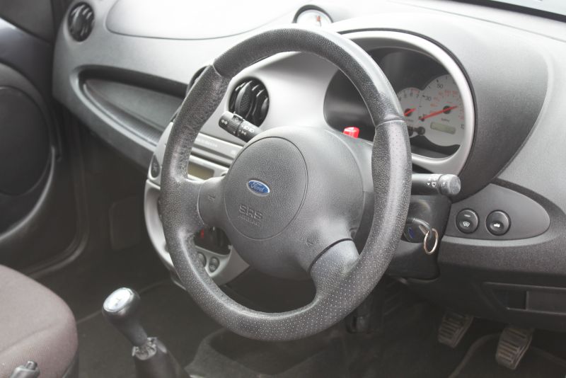 2008 Ford KA 1.3i Zetec image 4