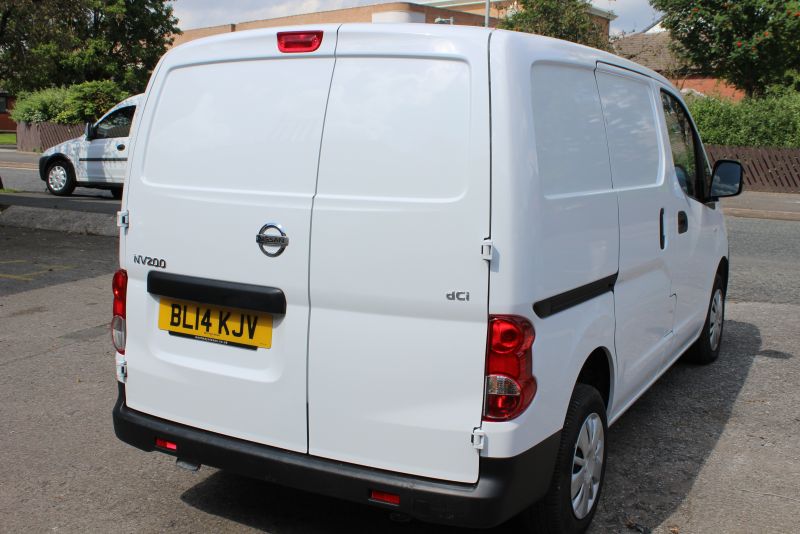 2013 Nissan NV200 1.5 dCi Acenta SE Van image 3