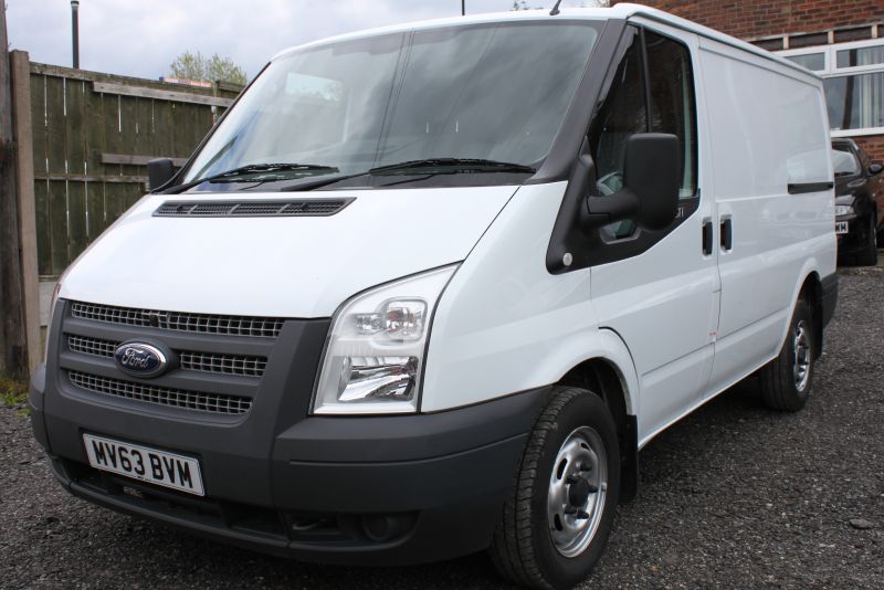 2013 Ford Transit 2.2 TDCi Low Roof Panel Van image 2