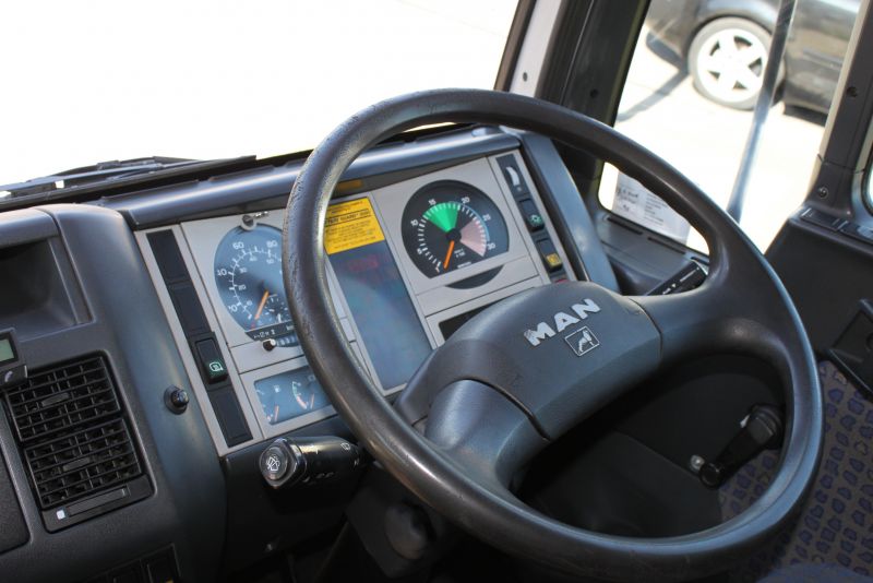 2003 MAN 8.155 Vehicle Transporter image 6