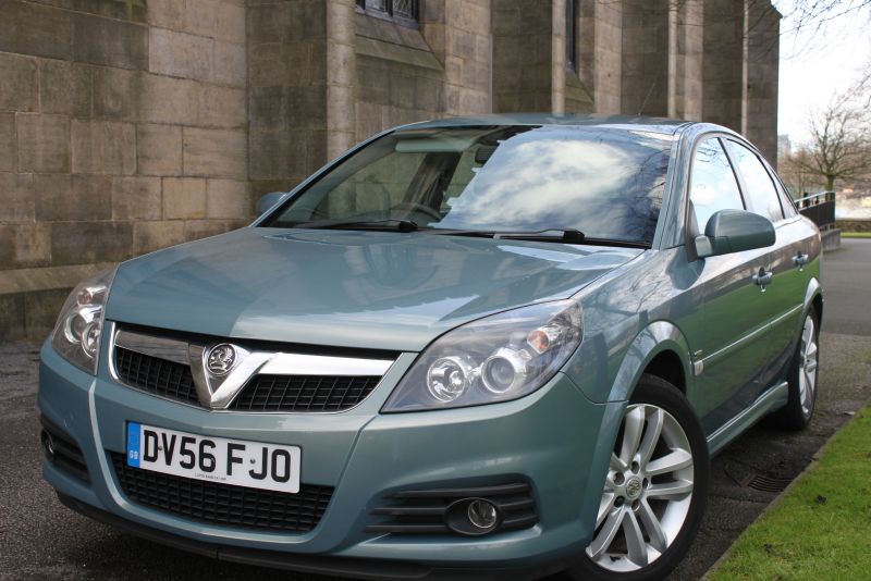 2006 Vauxhall Vectra 1.8 VVT Sri image 2