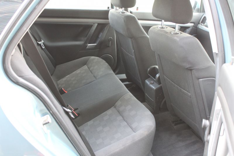 2006 Vauxhall Vectra 1.8 VVT Sri image 8