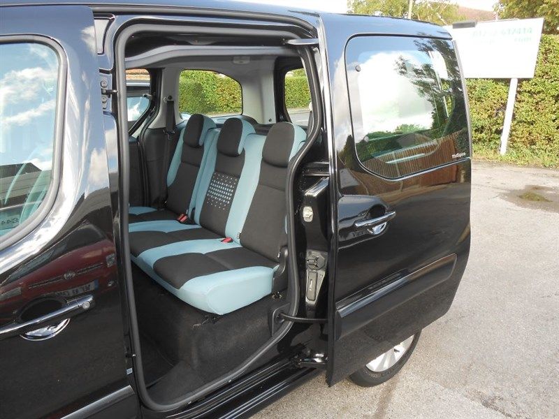 2012 Citroen Berlingo Multispace HDI PLUS DIESEL image 4