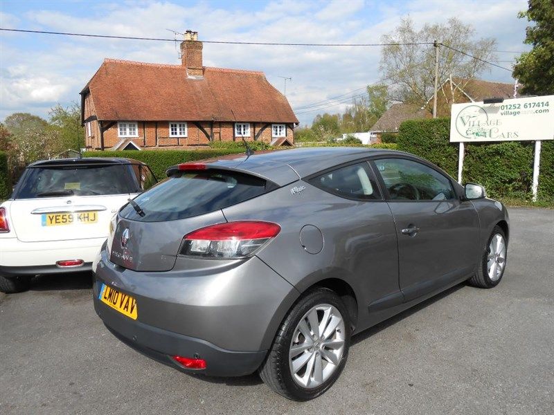 2010 Renault Megane I-MUSIC VVT PETROL image 4