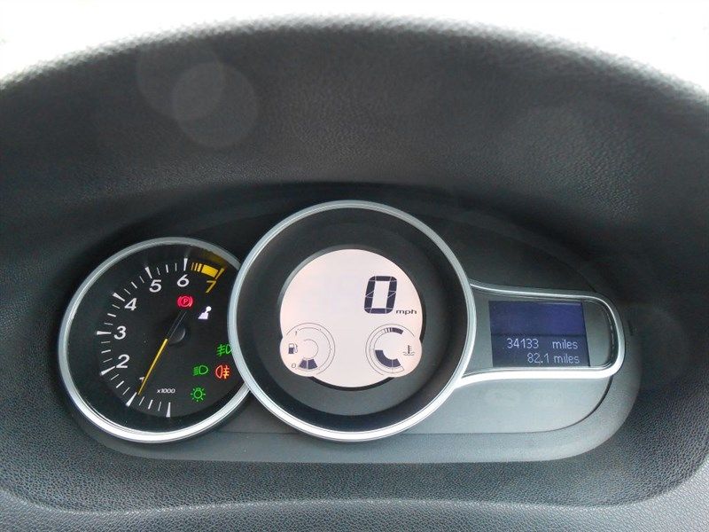 2010 Renault Megane I-MUSIC VVT PETROL image 8