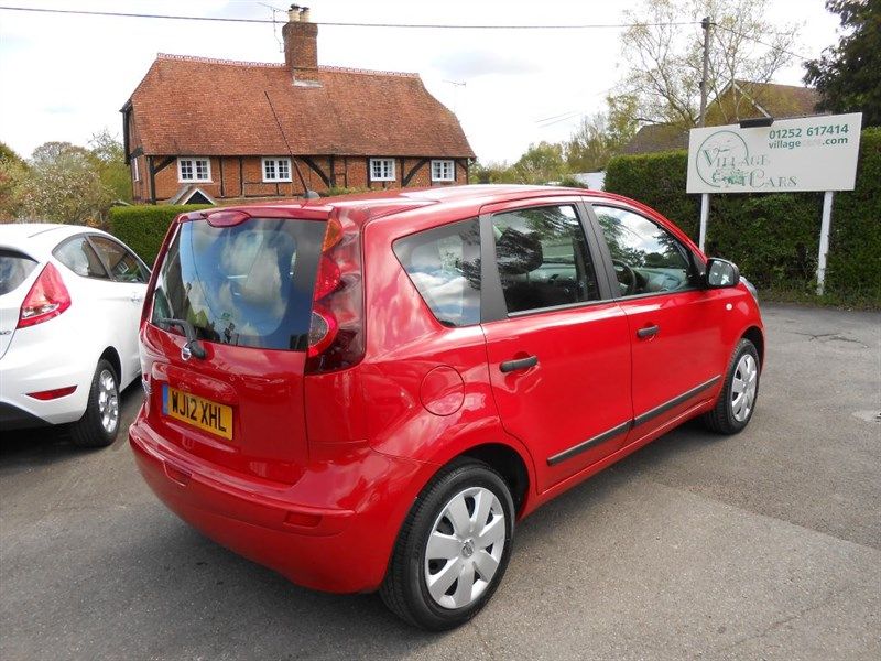 2012 Nissan Note VISIA PETROL image 4