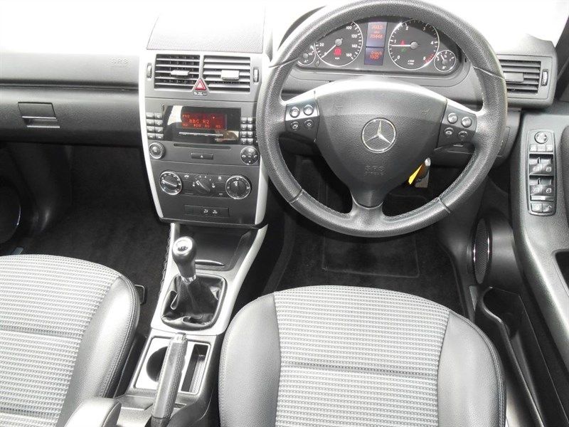 2008 Mercedes A180 CDI AVANTGARDE SE image 5