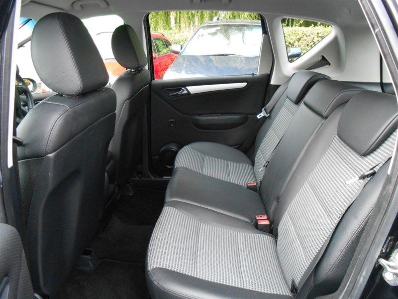 2008 Mercedes A180 CDI AVANTGARDE SE image 6