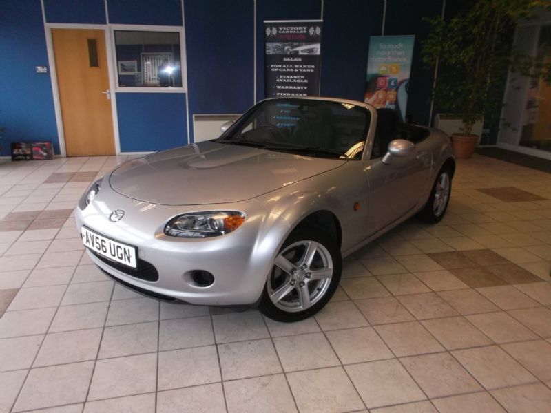 2006 Mazda MX-5 I image 1