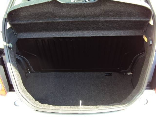 2013 Ford Ka 1.2 69PS Edge 3-dr Hatchback image 6