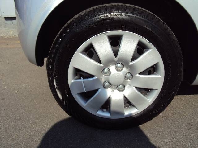 2013 Ford Ka 1.2 69PS Edge 3-dr Hatchback image 7