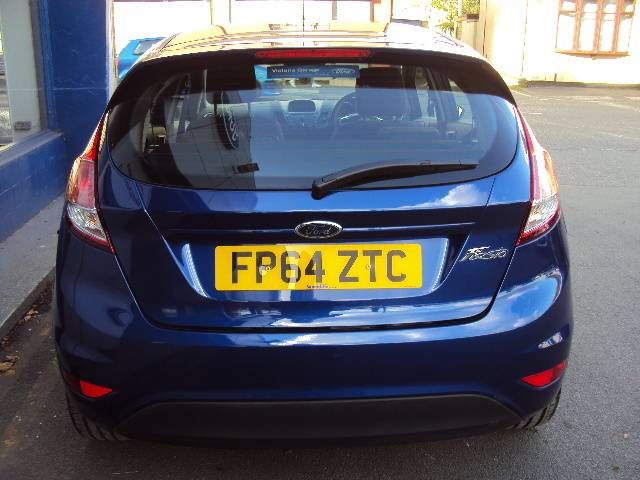2015 Ford Fiesta 1.25 82PS Zetec 5-dr Hatchback image 4