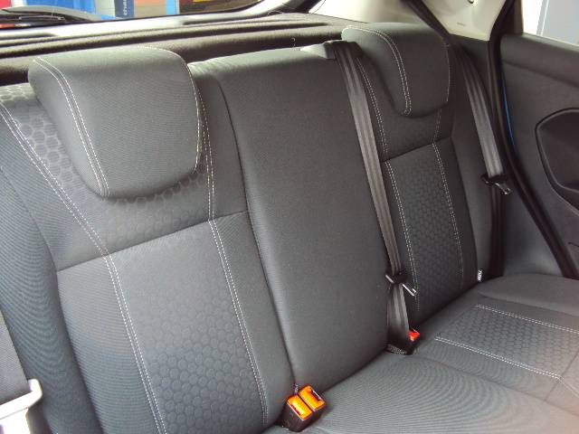 2012 Ford Fiesta 1.4 96PS Titanium 5-dr Hatchback image 7