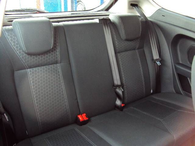 2012 Ford Fiesta 1.25 82PS Zetec 3-dr image 7