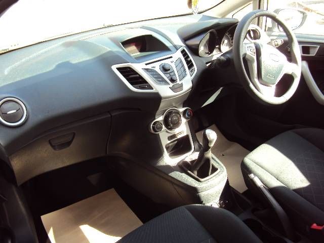 2012 Ford Fiesta 1.25 60PS Edge 3-dr Hatchback image 5